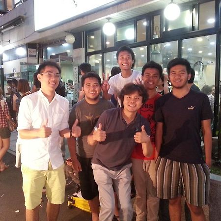 Mr.Sea In Bangkok Hostel Exterior foto