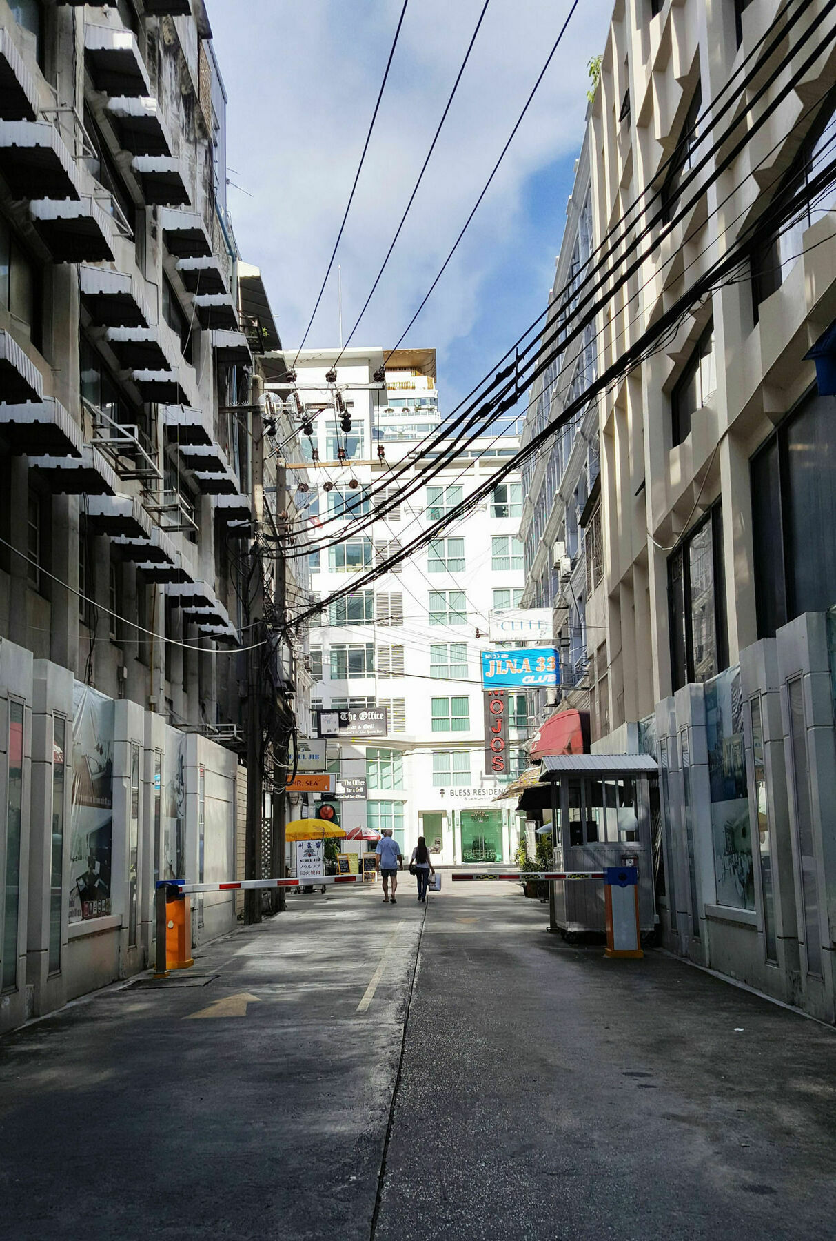 Mr.Sea In Bangkok Hostel Exterior foto